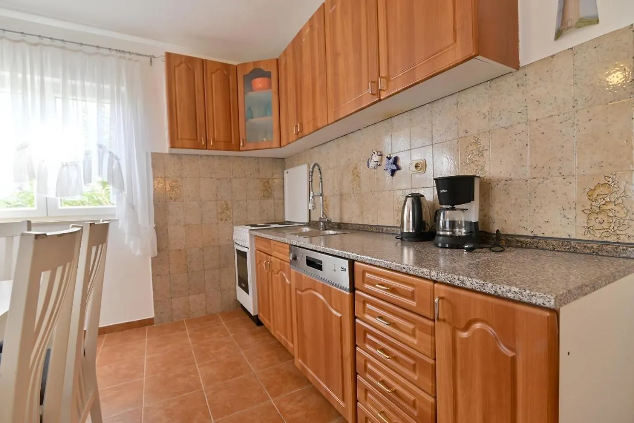 Apartman Mala Lanterna Trogir 0*,  Croatia