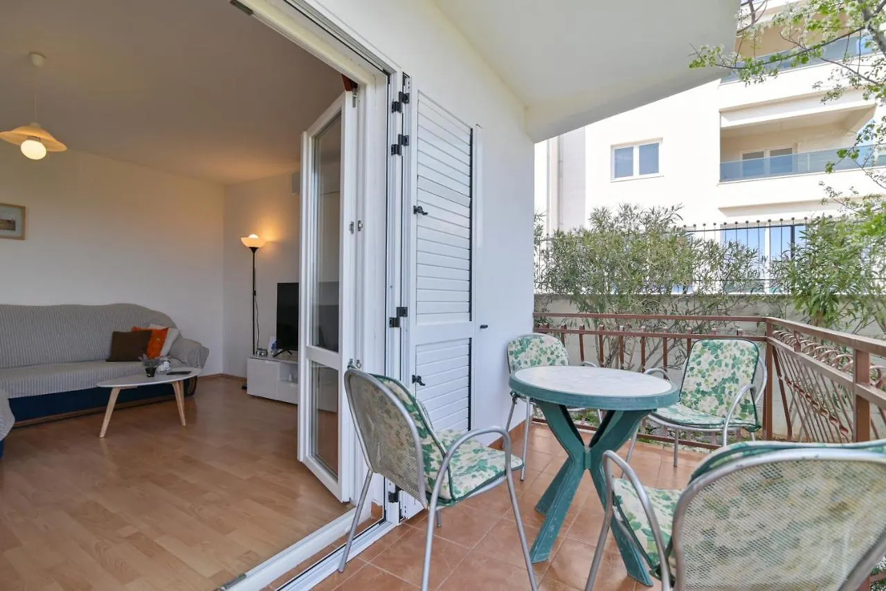 Apartment Apartman Mala Lanterna Trogir Croatia